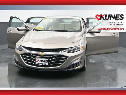 Used 2024 Chevrolet Malibu LT image 52