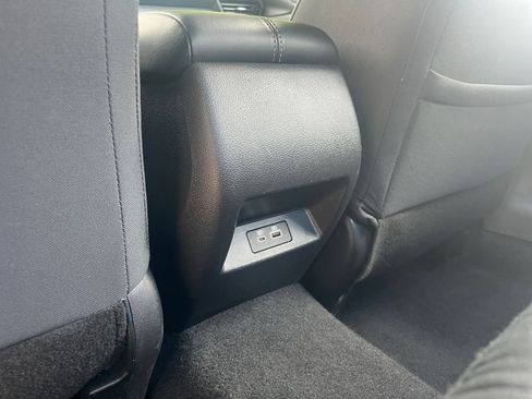 Used 2025 Nissan Altima 2.5 SV FWD image 22
