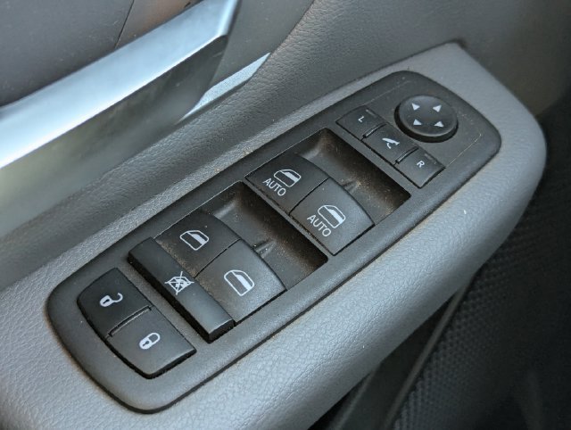Used 2022 RAM 1500 Big Horn AWD/4WD image 23