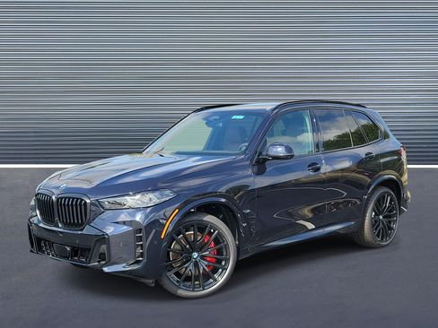 New 2026 BMW X5 xDrive40i w/ M Sport Package AWD/4WD image 1
