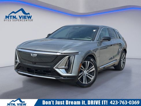 Used 2024 Cadillac Lyriq Luxury image 1