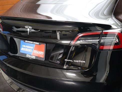 Used 2022 Tesla Model 3 Long Range image 12