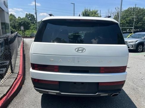Used 2024 Hyundai Santa Fe SEL FWD image 6