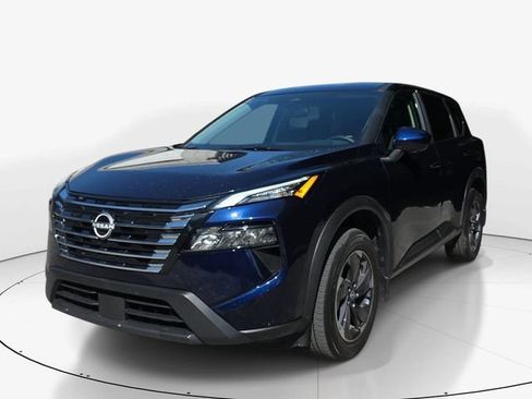 Used 2026 Nissan Rogue SV FWD image 10