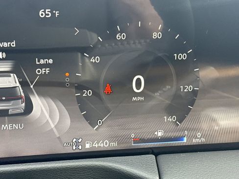 New 2026 Nissan Armada Platinum image 10