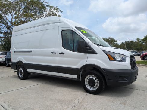 Certified 2026 Ford Transit 250 148 High Roof w/ Load Area Protection Package RWD image 2