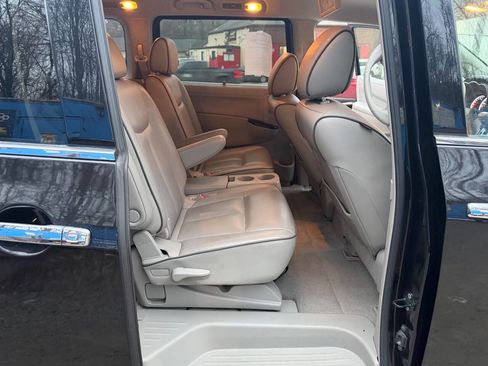 Used 2012 Nissan Quest LE image 17