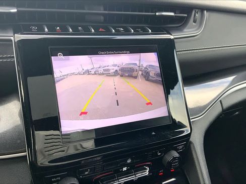 Used 2023 Jeep Grand Cherokee L Laredo image 29