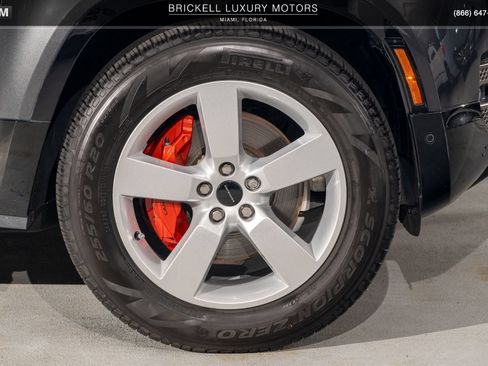 Used 2024 Land Rover Defender 110 X AWD/4WD image 44