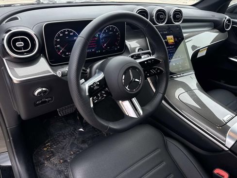 Used 2026 Mercedes-Benz GLC 300 image 16