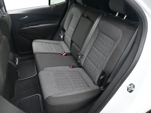 Used 2022 Chevrolet Equinox LT image 21