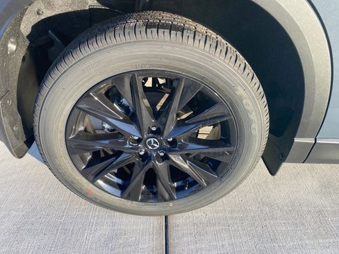 New 2025 MAZDA CX-5 Carbon Edition image 27