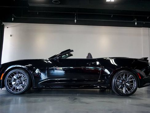 Used 2024 Chevrolet Camaro ZL1 RWD image 81