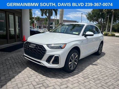 Used 2024 Audi Q5 2.0T Premium Plus w/ Premium Plus Package AWD/4WD image 1
