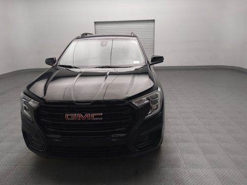 Used 2022 GMC Terrain SLE w/ Elevation Edition FWD image 15