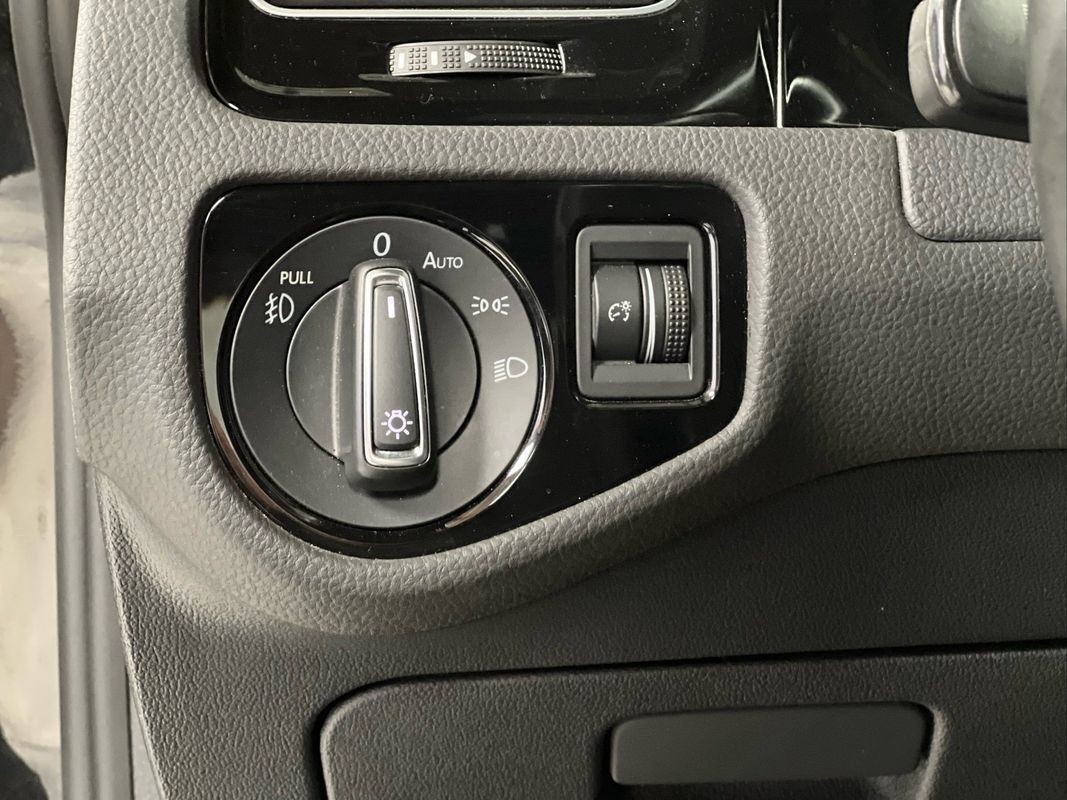 Used 2019 Volkswagen GTI Rabbit Edition FWD image 24