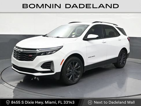 Used 2023 Chevrolet Equinox RS FWD image 1