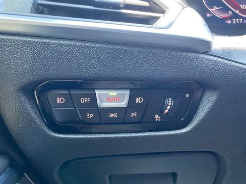Used 2019 BMW 330i xDrive Sedan AWD/4WD image 24