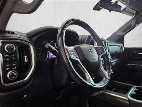 Used 2020 Chevrolet Silverado 1500 RST AWD/4WD image 9