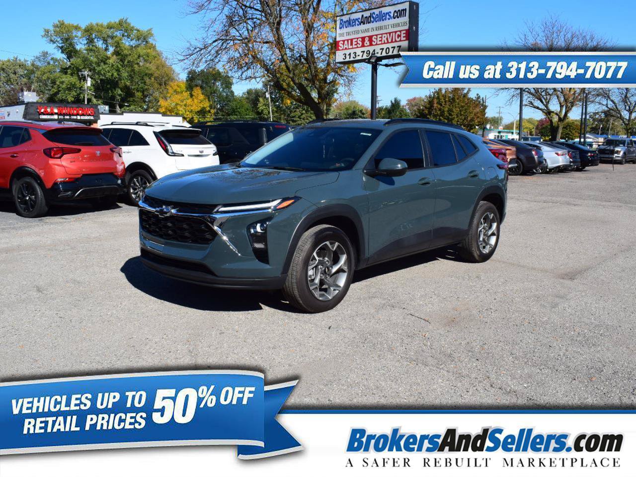 Used 2026 Chevrolet Trax LT FWD image 1