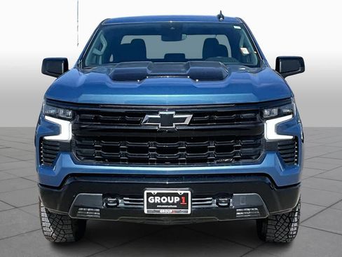 Used 2024 Chevrolet Silverado 1500 LT Trail Boss w/ Dark Appearance Package image 4