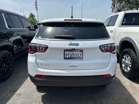 Used 2025 Jeep Compass Sport AWD/4WD image 5