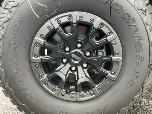 New 2025 Ford Bronco Raptor AWD/4WD image 30