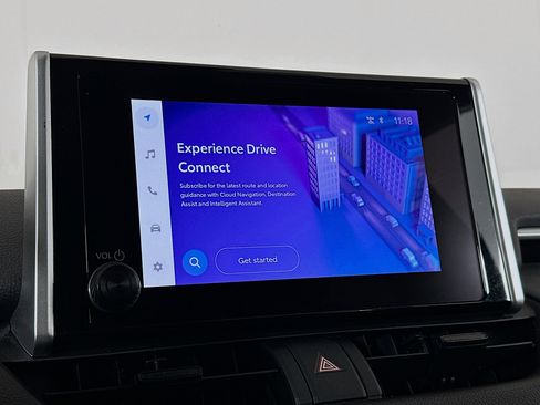 Used 2025 Toyota RAV4 XLE image 22