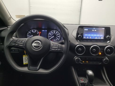 Used 2024 Nissan Sentra S image 22
