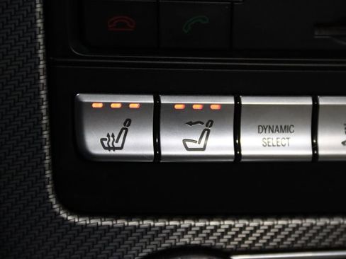 Used 2017 Mercedes-Benz SLC 300 image 22