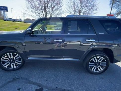 Used 2024 Toyota 4Runner Limited AWD/4WD image 5