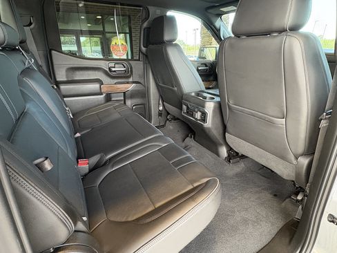 Used 2020 Chevrolet Silverado 1500 High Country AWD/4WD image 35