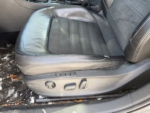 Used 2014 Volkswagen Passat TDI SEL Premium image 8