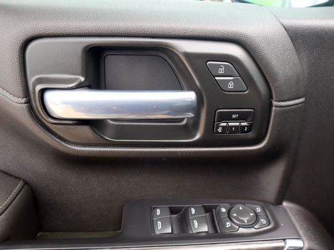 Used 2021 Chevrolet Silverado 1500 LTZ image 11