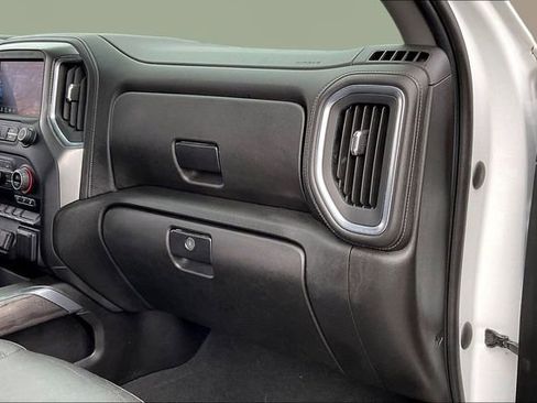 Used 2021 Chevrolet Silverado 2500 LTZ image 18