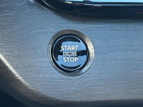 New 2026 Nissan Murano Platinum image 23