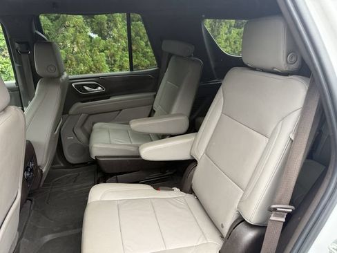 Used 2021 Chevrolet Tahoe LT RWD image 18