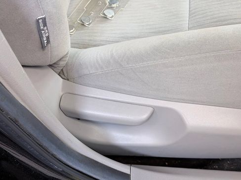 Used 2009 Toyota Corolla XLE FWD image 31