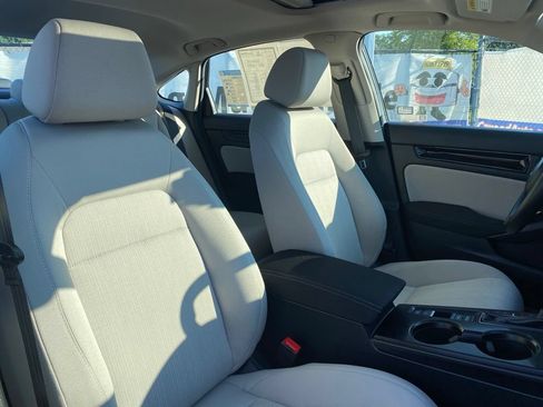 Used 2024 Honda Civic EX image 16