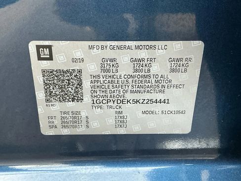 Used 2019 Chevrolet Silverado 1500 LT w/ Convenience Package image 36