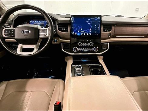 Used 2024 Ford Expedition Max Limited image 15