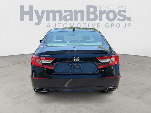 Used 2022 Honda Accord Sport image 4