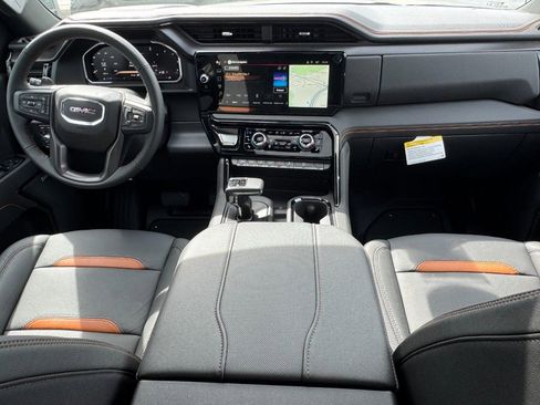 New 2026 GMC Sierra 1500 AT4 w/ AT4 Premium Package AWD/4WD image 8