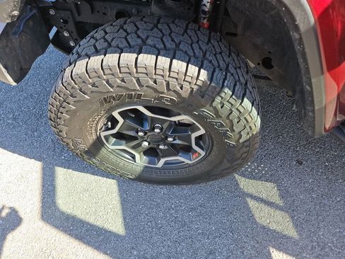 Used 2021 Jeep Gladiator Rubicon AWD/4WD image 14