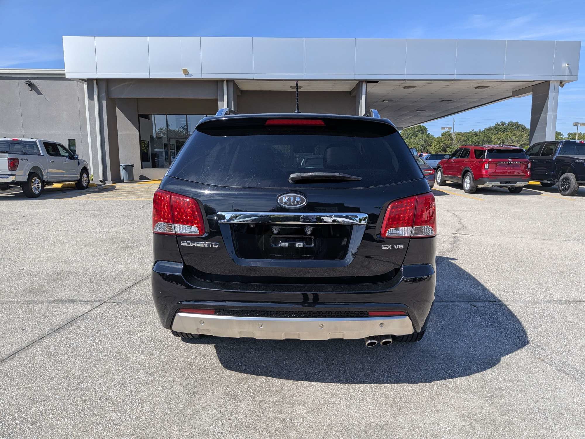 Used 2011 Kia Sorento SX FWD image 5
