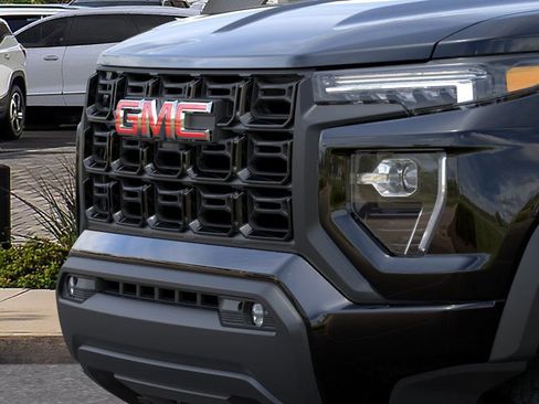 New 2026 GMC Canyon Elevation image 13