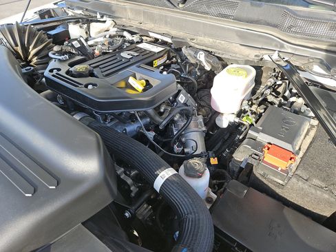 Used 2025 RAM 2500 Laramie image 35