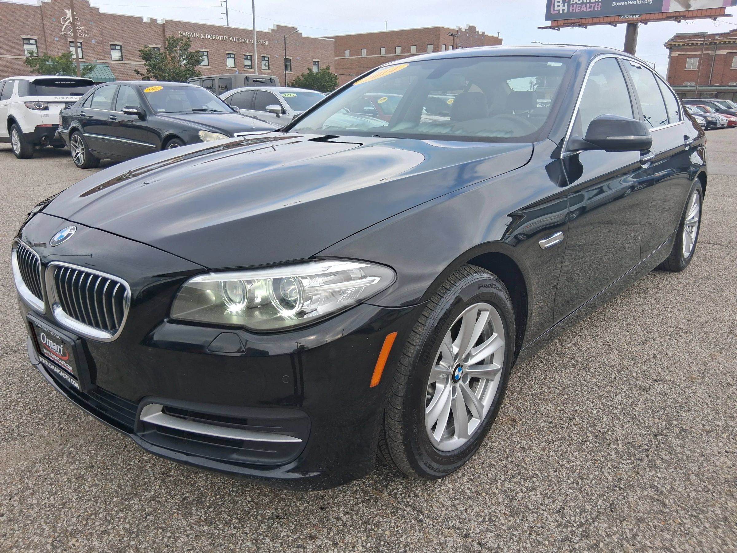 Used 2014 BMW 528i xDrive Sedan AWD/4WD image 2