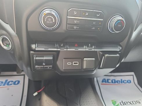 Used 2025 Chevrolet Silverado 2500 W/T w/ WT Convenience Package AWD/4WD image 24