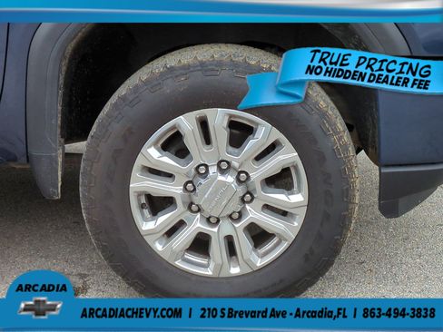 Used 2020 GMC Sierra 2500 Denali w/ Denali Ultimate Package AWD/4WD image 10